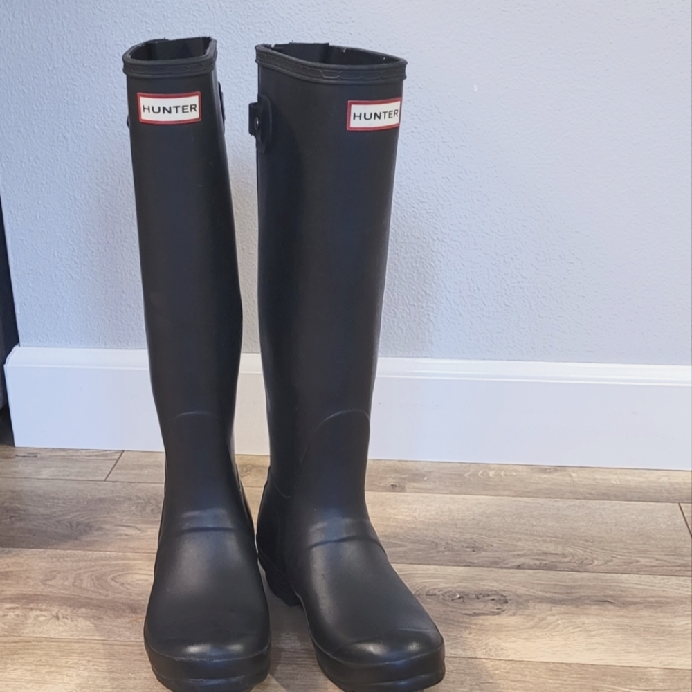 Tall Black Hunter Boots size 9 US (wide calf)